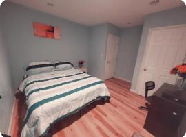 Room in a mansion, hotel in Frederick