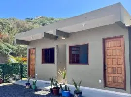 Estúdios Sol e Mar, aconchego e charme em Tucuns