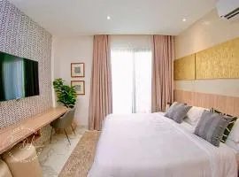 Stylish Spacious Studio with Pool & Fitness Centre