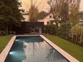 Maisonnette indépendante 25 m2 avec Jacuzzi, ξενοδοχείο σε Mittelhausbergen