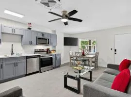 Park Shore Suites Unit 8