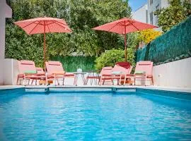 Charming Patio Villa With Private Pool - 6BR - In The Heart of Playa den Bossa - Walk To Ushuaïa, Hi & The Beach!