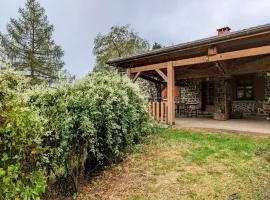 Gîte familial près de La Chaise-Dieu avec jardin, terrasse, jeux pour enfants et équipements bébé - FR-1-582-287