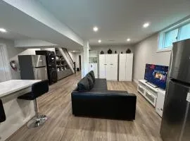 1-Bedroom 1Bathroom Entire Unit closer to Fairview Mall & Waterloo Airport