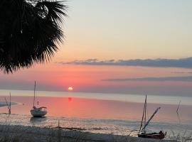 Cedar Key Turtle 132, hotell i Cedar Key