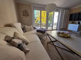 Jeanys Walhalla Suite in Donaustauf 11 km von Regensburg am Donauradweg