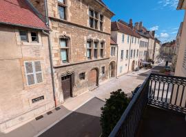 Appartement charmant au cœur de Vesoul avec parking privé - FR-1-583-509, hotel v destinaci Vesoul