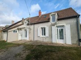 Maison de Charme en Berry avec Jardin et Wifi, Proche Vignobles - FR-1-591-231