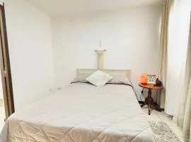 Refugio Cálido en San Francisco de Heredia Baño Privado y Excelente Ubicación