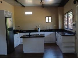 Casa Fernández, hotel in San Lorenzo