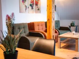 Evelyns Apartment, nahe der Therme und dem Zentrum, privat Parkplatz, Balkon, Highspeed-WLAN