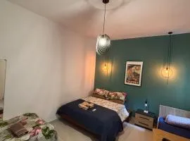 Sliema Comfort Retreat Quiet 1 Bedroom for 4 people with Self CheckIn