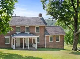 Serene 6BR country home on 325 acres ATV for rent