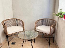 Excelente ubicación céntrica Dpto de categoría con cochera, hotel v destinaci Salta