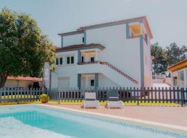 Surf Lodge Santa Cruz, hotel v destinaci Silveira