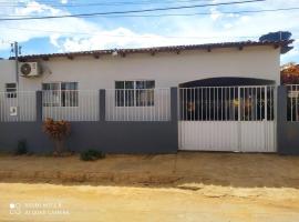 Casa de Hospedagem Beija Flor, отель в городе Manhã