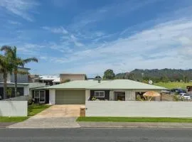 ACHI423 - Achilles Retreat