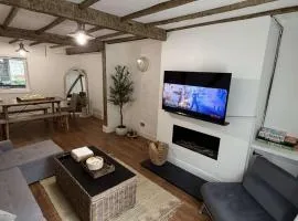 Entire luxury home in Manchester