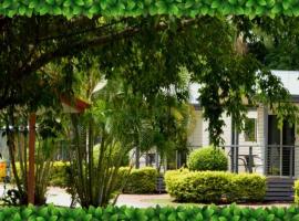 Barrier Reef Tourist Park, hotel a Edmonton