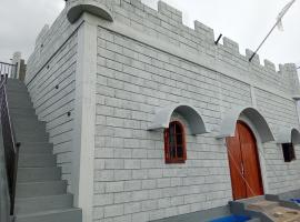 Castello, hotel en Tomohon