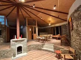 Mukteshwar I Cujos Krest l Floor Heated Luxury Cottage