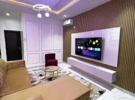 Luxurious 2bedroom Apartment PS5