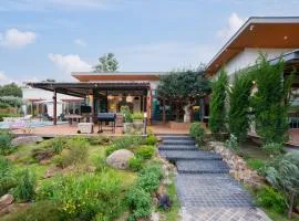 Olive Hill Pool Villa Khaoyai