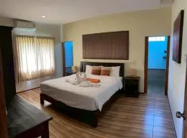 Taratai Villa Guest House