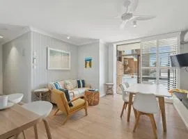 Ocean Parade 5 - Pool, Spa, Beach, Sleeps 5, Affordable