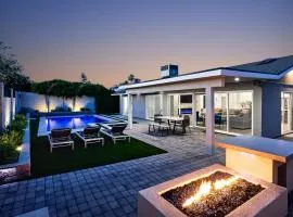 Desert Daze - Pool Heat Available - Fire pit & canal access