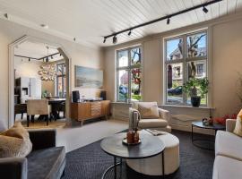 Urban og romslig leilighet, hotel em Tønsberg