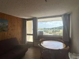 Studio au pied des pistes avec balcon et parking gratuit - FR-1-814-16