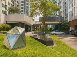 芭提雅市中心度假公寓 The Base预定 免费游泳池健身房 生活购物便利