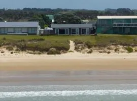 Beachcombers Rest - Tokerau Beach Escape