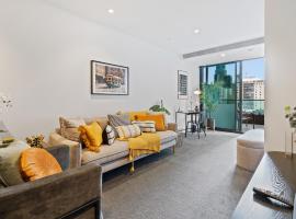 Central Entertainer with Panoramic City Views