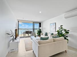 Deluxe 3-Bed Unit with Views, ξενοδοχείο στο Μπέιτμανς Μπέι