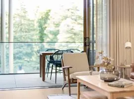 Luxe 2-Bed Inner-City Abode with Alfresco Dining