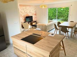 Maison cosy - Logis Flo - à 15 min du Futuroscope, ξενοδοχείο σε Beaumont