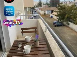 Larnaca Comfort Rooms With Smart TV & Netflix
