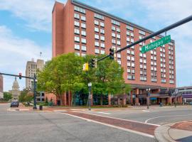 DoubleTree by Hilton Lansing, hotel v destinaci Lansing