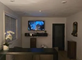 Comfortable Luxury Studio