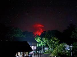 Tanna fireworks homestay, hotel with hot tubs in Loméméti