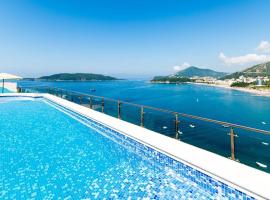 Hotel Ponta Nova, hotell i Budva