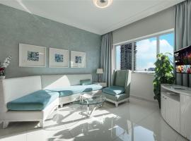 Burj Khalifa view - 2 BR apartment in Downtown, hotel em Sabkhah