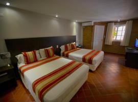 Hotel Posada La Sorgente, hotell i Puerto Iguazú