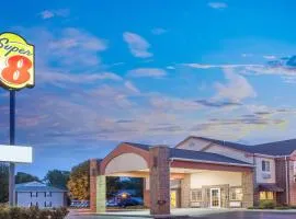 Super 8 by Wyndham Carthage