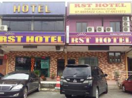 RST Hotel, hotel poblíž Letiště Sultan Ismail - JHB, Sinkang Village