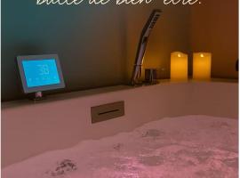 Caprice Gruissanais Suite avec Spa privatif, hotel i Gruissan