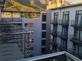 Mountain Vista Penthouse Studio