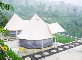 Sun CampGround, Hotel in Kejajar